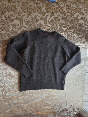 Small Woolrich Gray Sweater with Red Plaid Interior 100% Wool Undersized